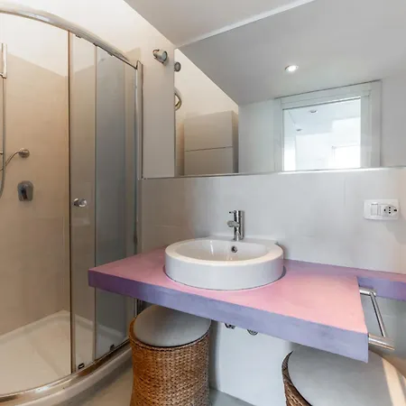 Loft Alessandro Апартаменты *